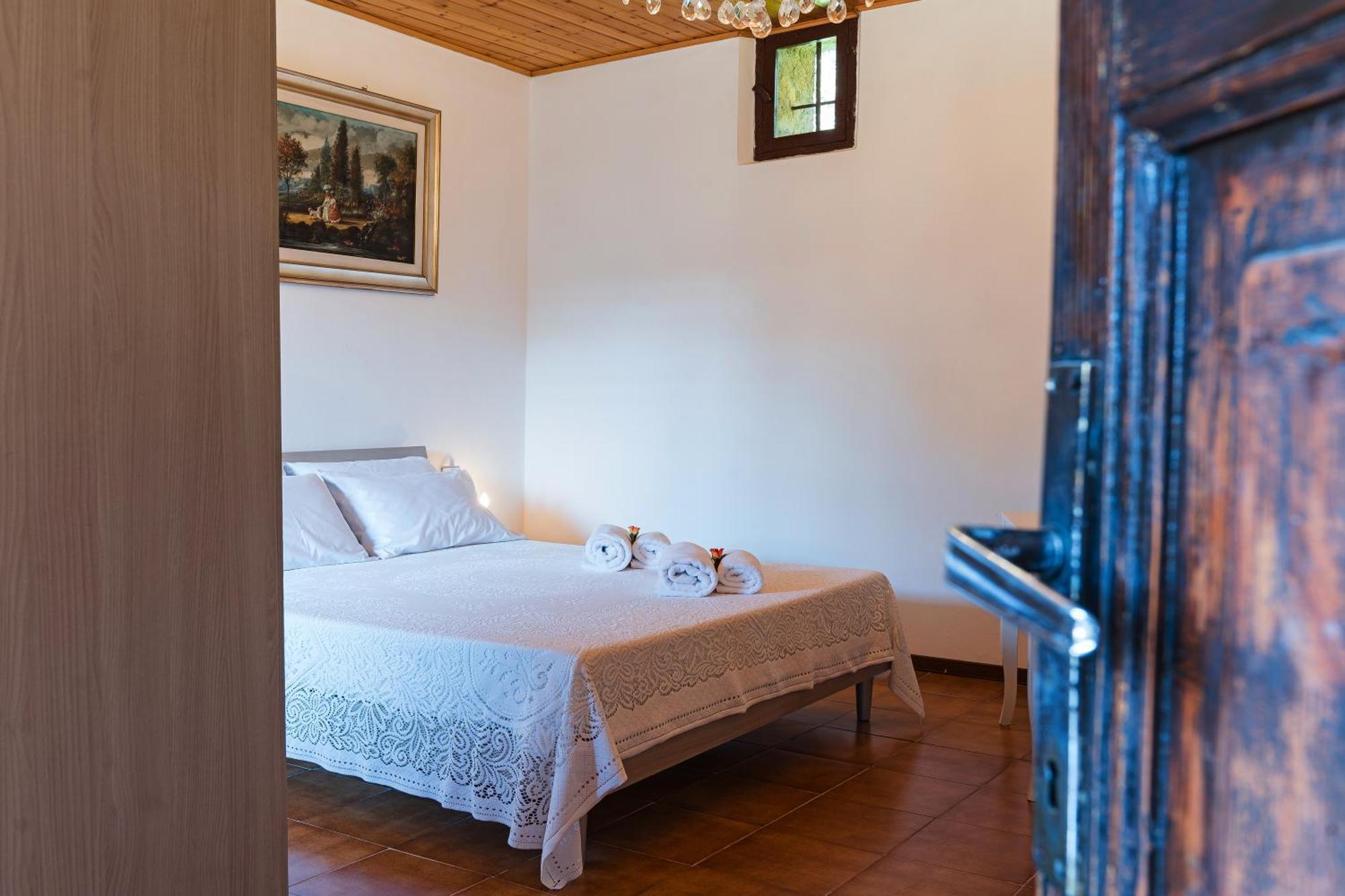 B&B La Corte And Home Restaurant - Free Parking - 10 Minutes To The Lake And Centre Όπως Εξωτερικό φωτογραφία