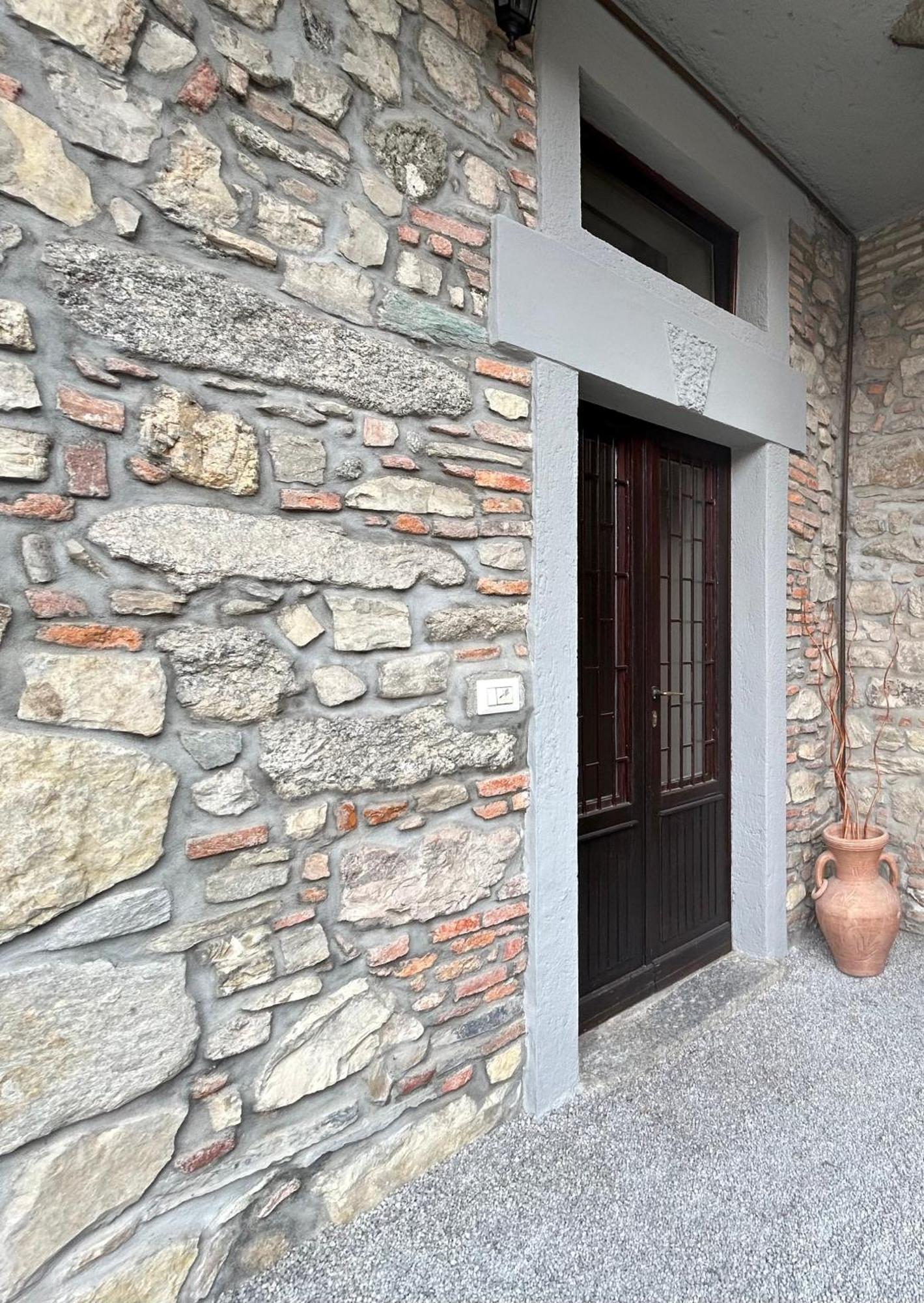 B&B La Corte And Home Restaurant - Free Parking - 10 Minutes To The Lake And Centre Όπως Εξωτερικό φωτογραφία